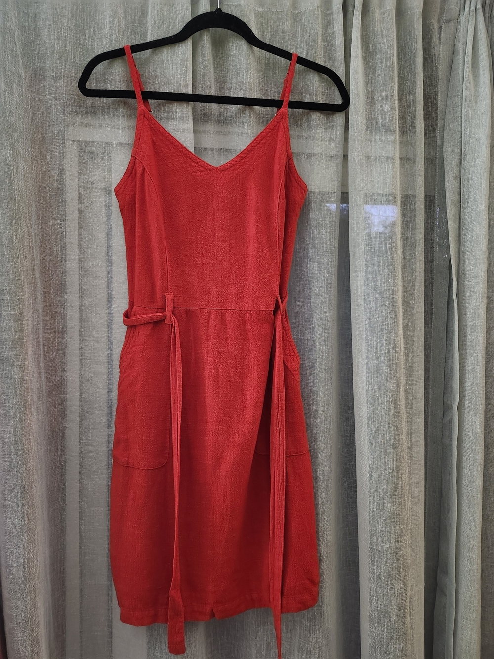 Universal Thread Red Textured Tie-Waist Midi Dress